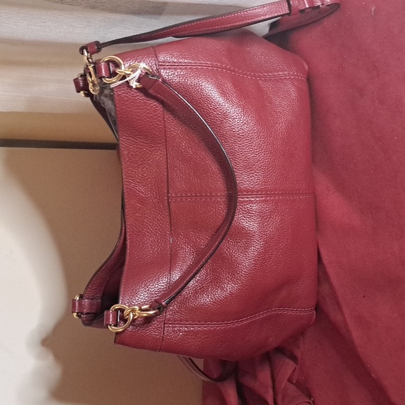 🎁 NEW Coach Lexy Pebble Soft Dark Red Leather Satchel Crossbody Bag - Picture 2 of 9